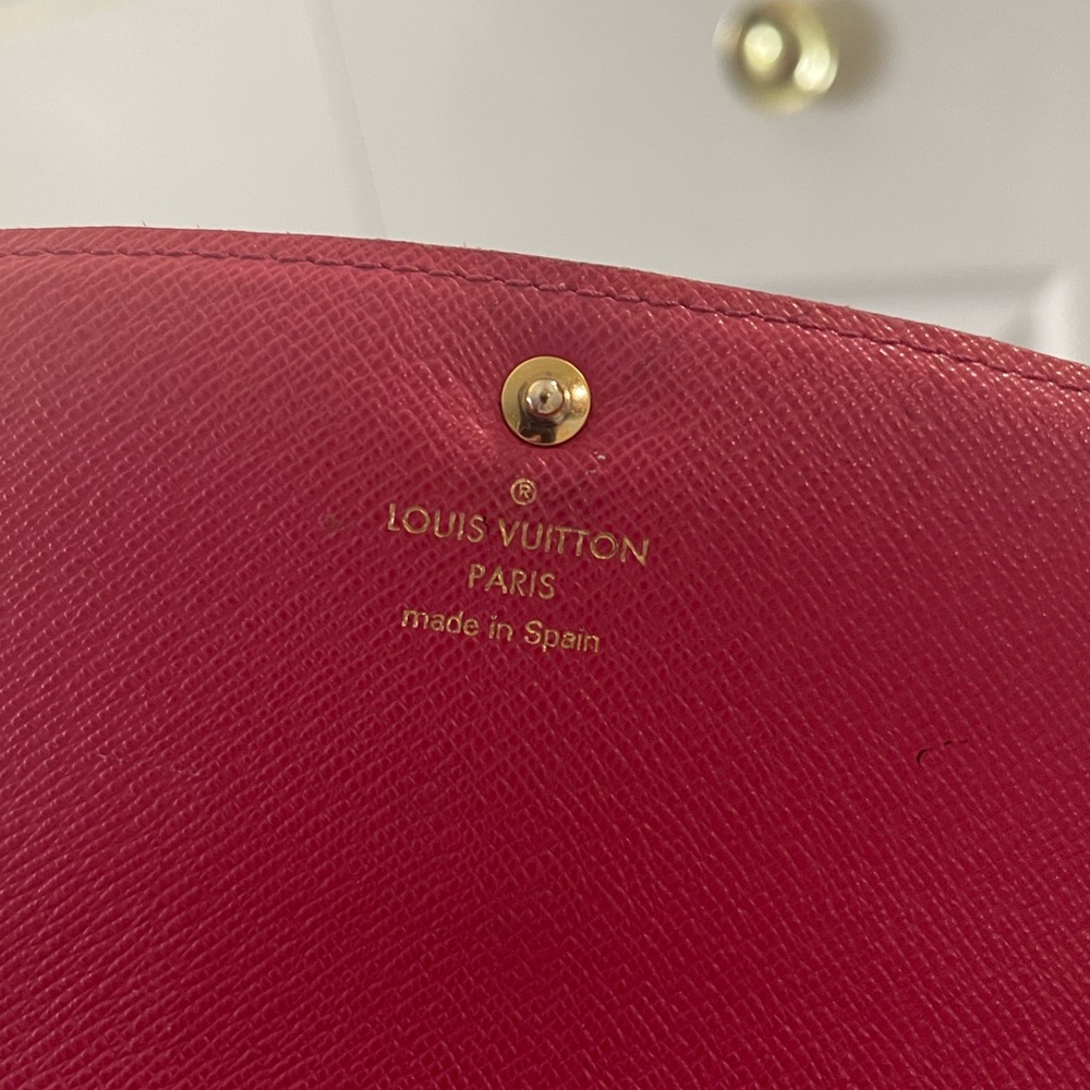 Louis Vuitton Monogram Bloom Emilie Wallet - Picture 5 of 7